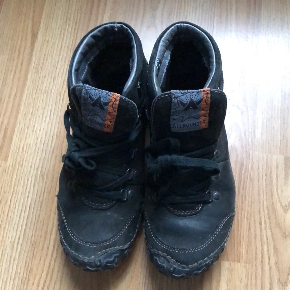 Mephisto Black Chukka Boots